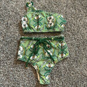 Blue Man Green Patterned One Shoulder Top & High Waist Bottom Med Swimsuit Set